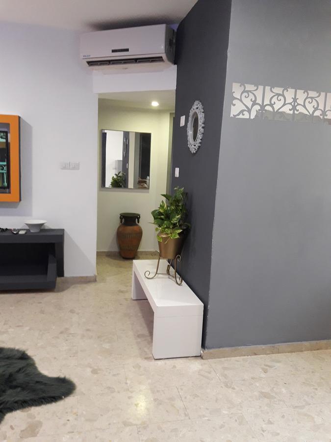 Royal Park Lakeview Apartment 엘라트 외부 사진