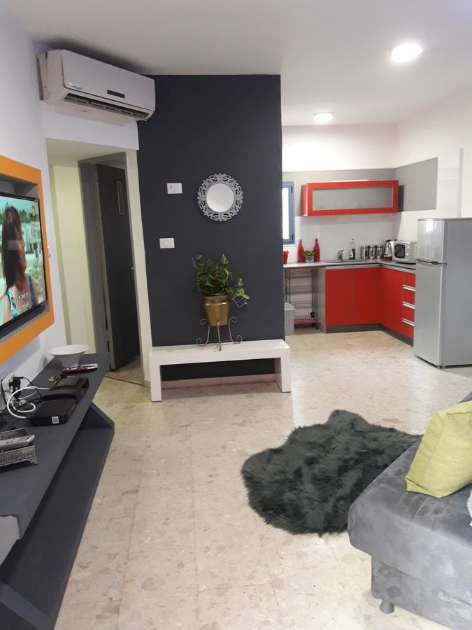 Royal Park Lakeview Apartment 엘라트 외부 사진